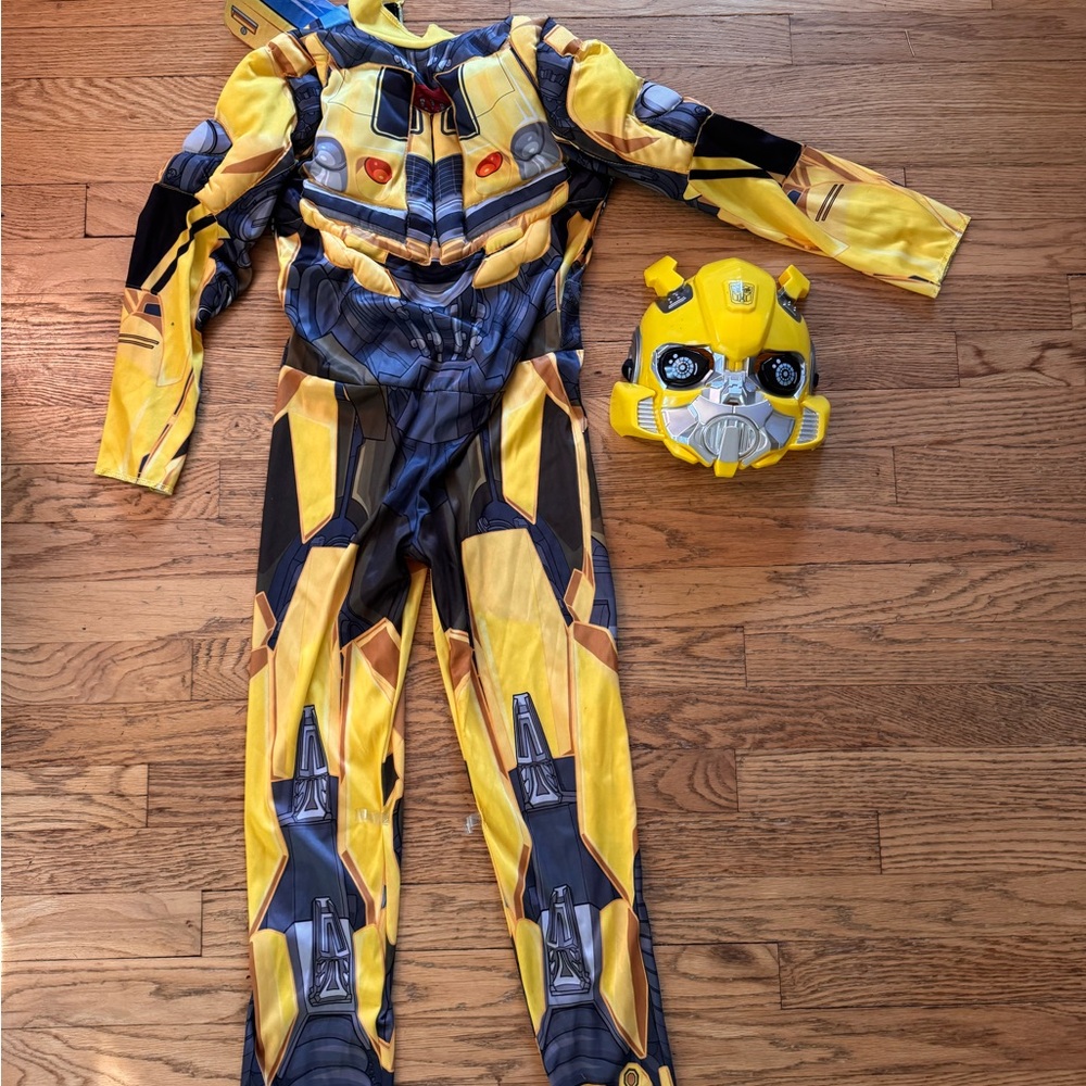 Kids Bumblebee Transformers Costume - Size Medium (8)